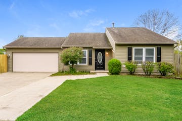 4027 Willow Ct Franklin, IN 46131